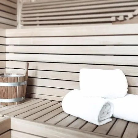 Feriehus Modernes Mit Sauna- Seeblick- Dachterrasse Und Garten By Interhome *